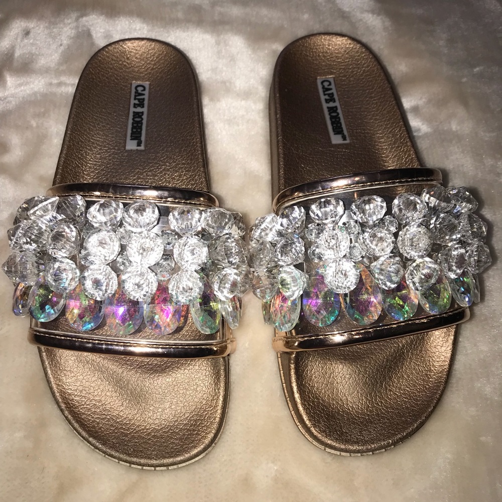 TRENDY ROSE GOLD SLIDES